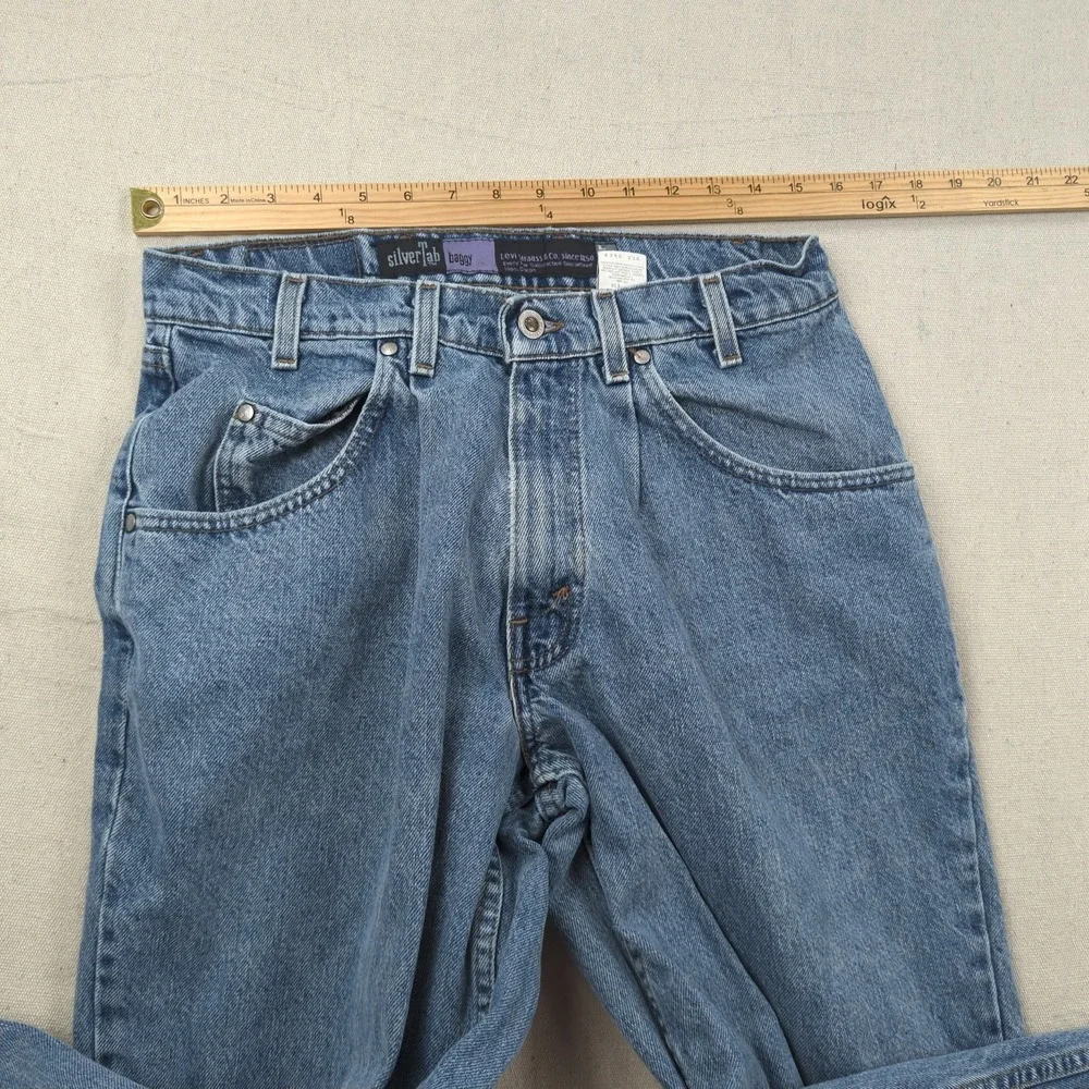 Vintage Levis Silvertab Jeans Mens 32x34 Blue Baggy Made in USA Skater